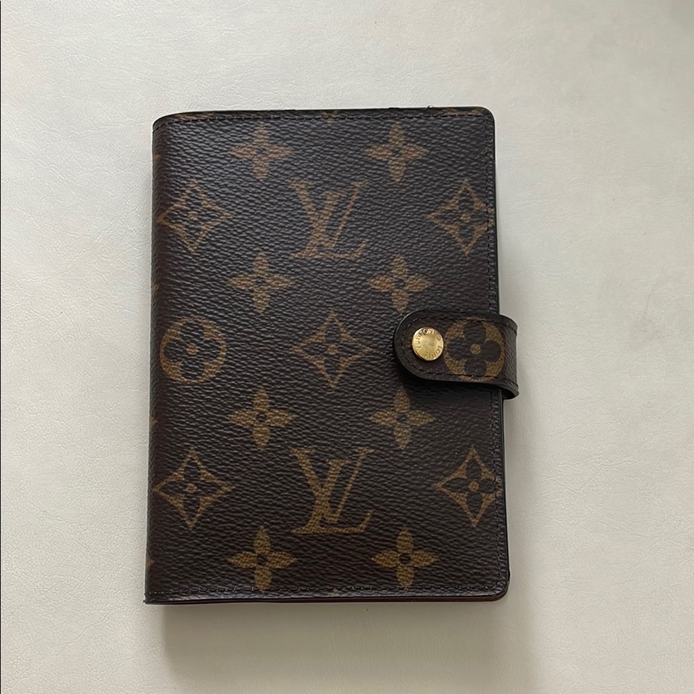 Louis Vuitton Pocket Passport Dark Brown Monogram Ring Planner PM size